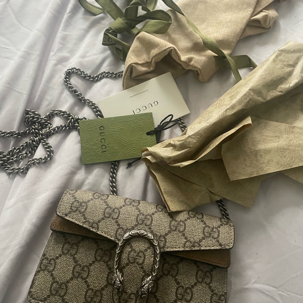 Authentic Gucci bag 💼❤️❤️ like new purchase in august 2023